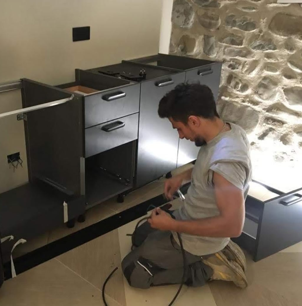 Pronto intervento 24 ore | ARTELUCE IMPIANTI Pronto intervento 24 ore | ARTELUCE IMPIANTI